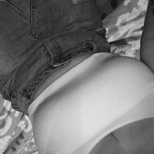 Meet your Posher, Leticia